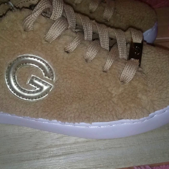 Guess shoes - Picture 2 of 8